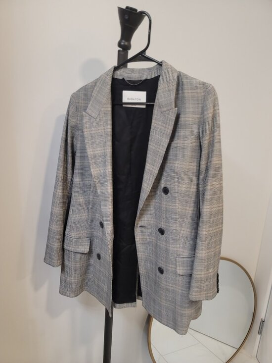 Babaton Jackets & Blazers - Babaton Atelier Wool Blazer Sz 8 Boxy Tailored Quiet Luxury Chic Mullticolor